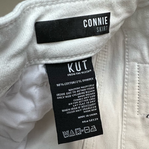 KUT Connie Step Raw Hem Stretch Cotton Skirt Size 4 White Mildly Distressed - Picture 3 of 13